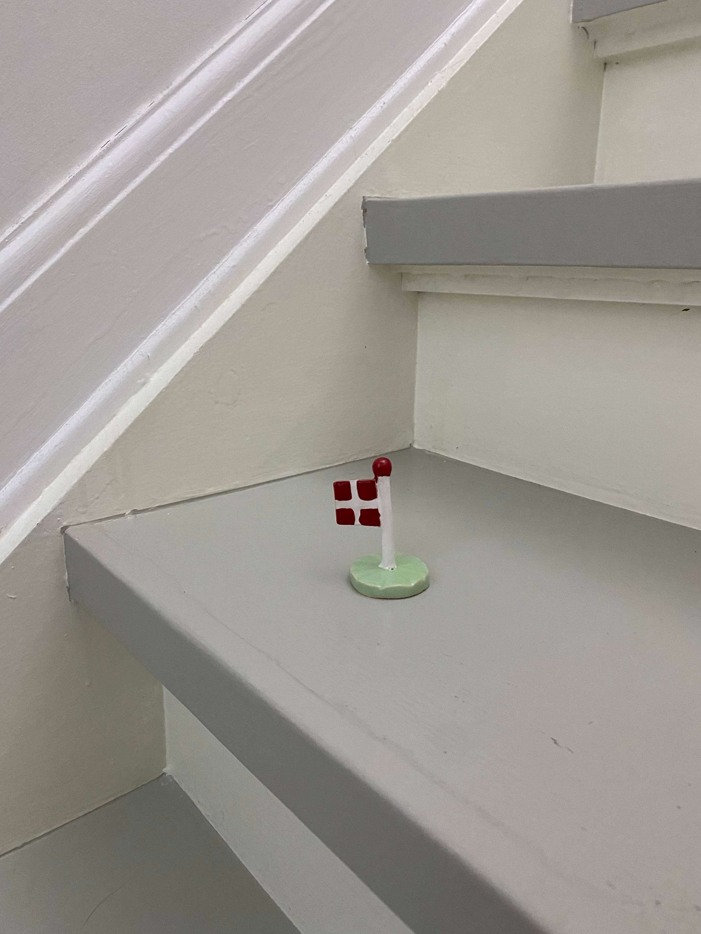 The Clay Play Keramik Flag