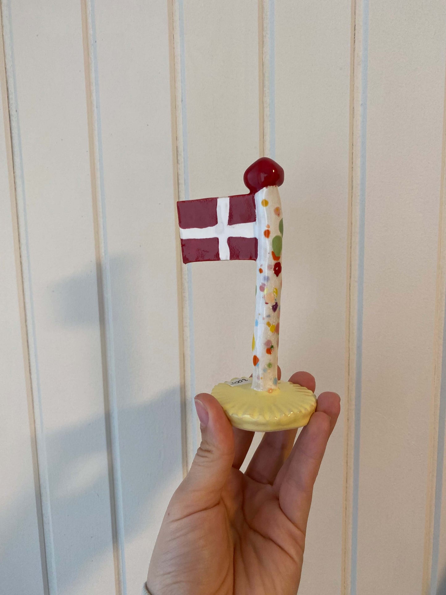 The Clay Play Keramik Flag