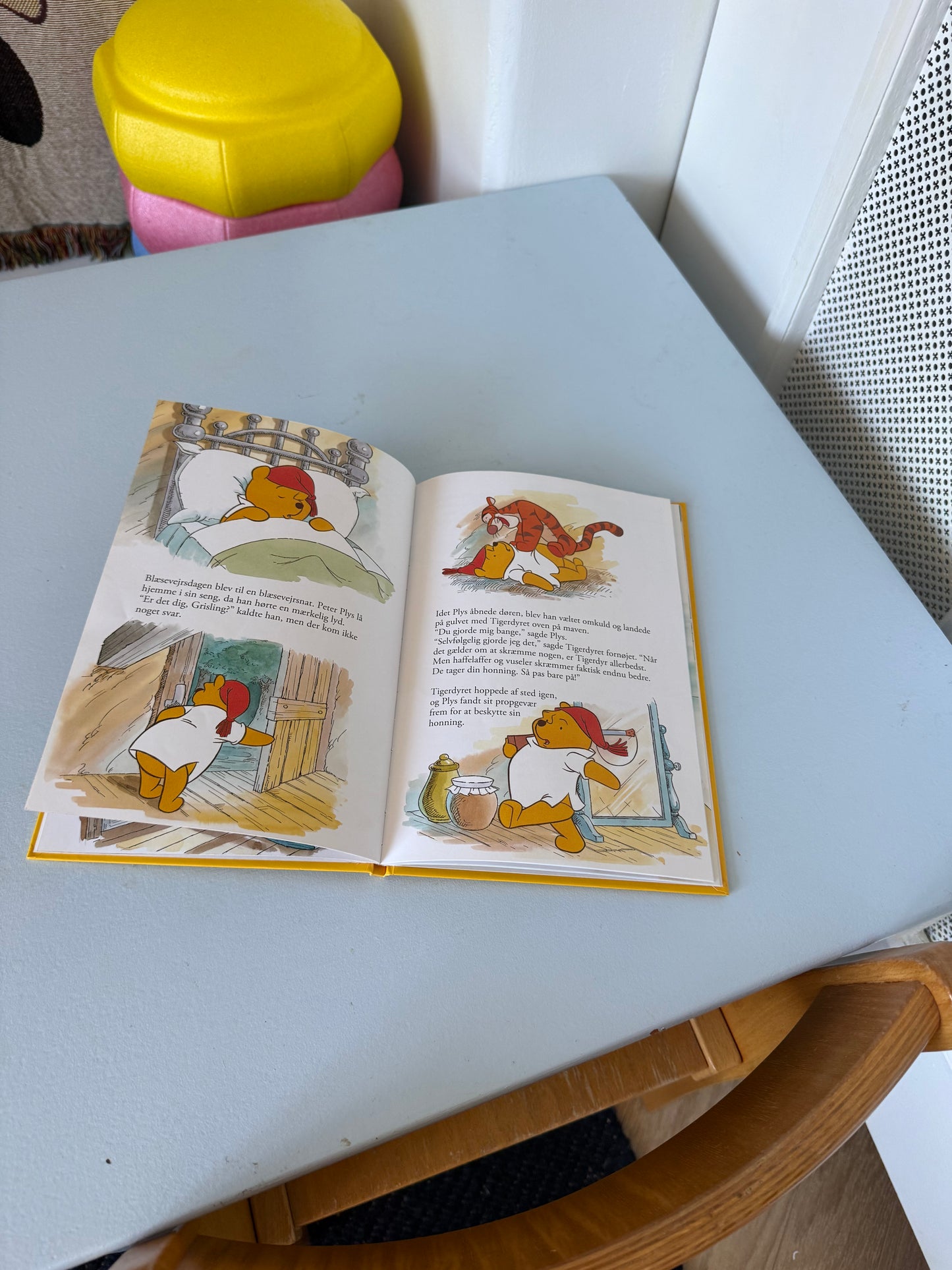 Peter Plys og blæsevejrsdagen – Disney børnebog