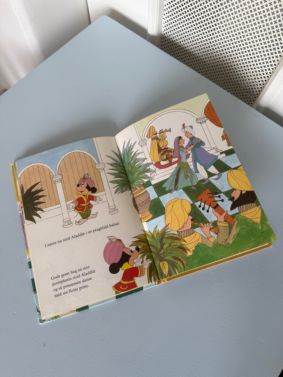 Aladdin og den dansende prinsesse – Disney børnebog