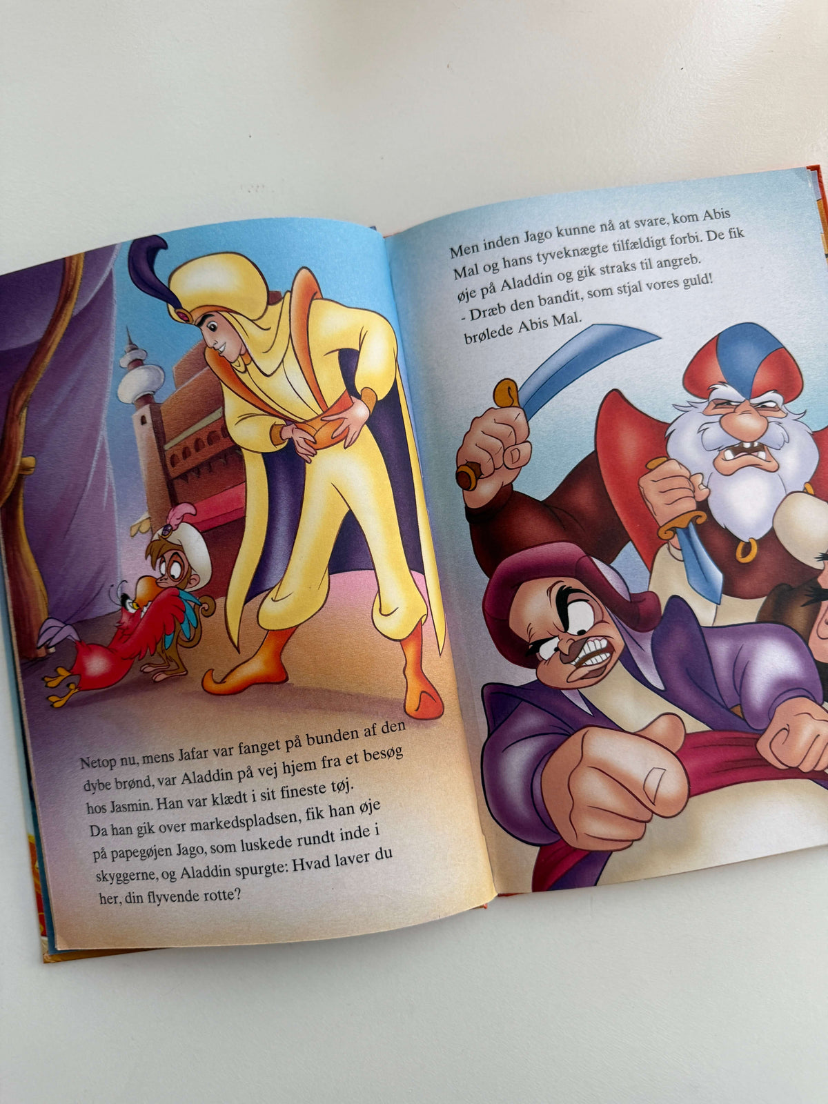 Jafar vender tilbage bog