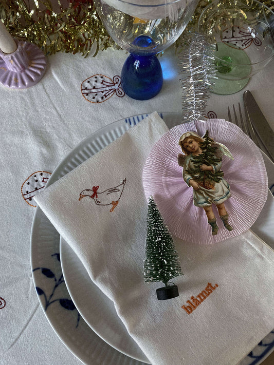 Stofservietter med personlighed – Blåmst’s guide til julebordet
