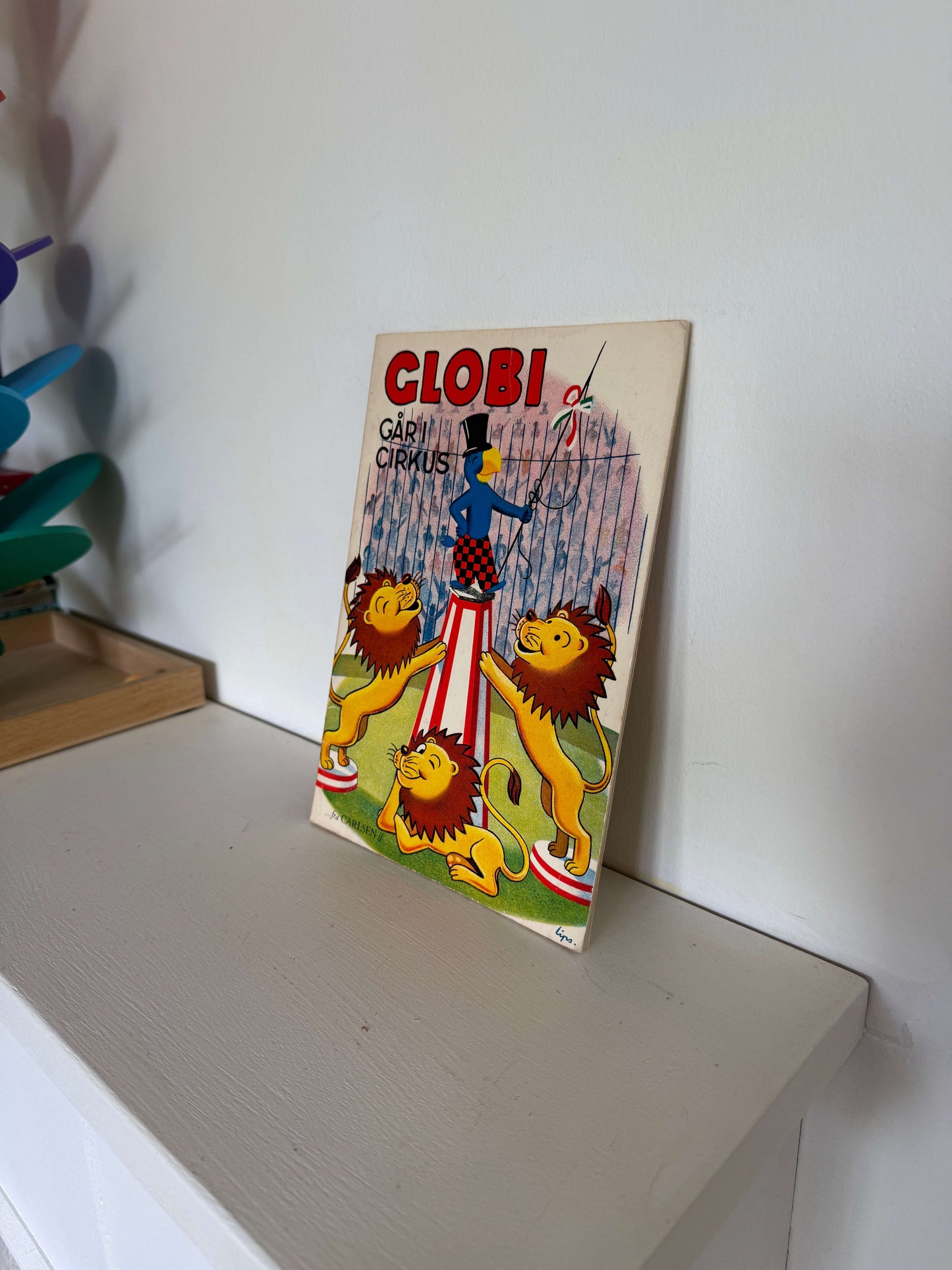 Clobi går i cirkus bog