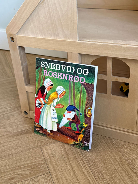 Snehvide og Rosenrød bog
