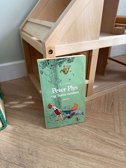 Peter Plys og hans venner bog