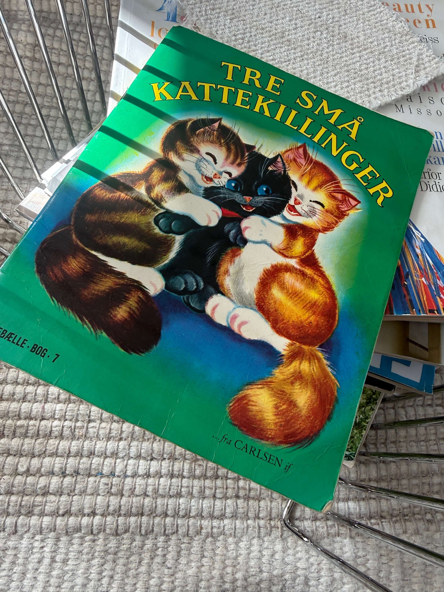 Tre små kattekillinger – nostalgisk børnebog