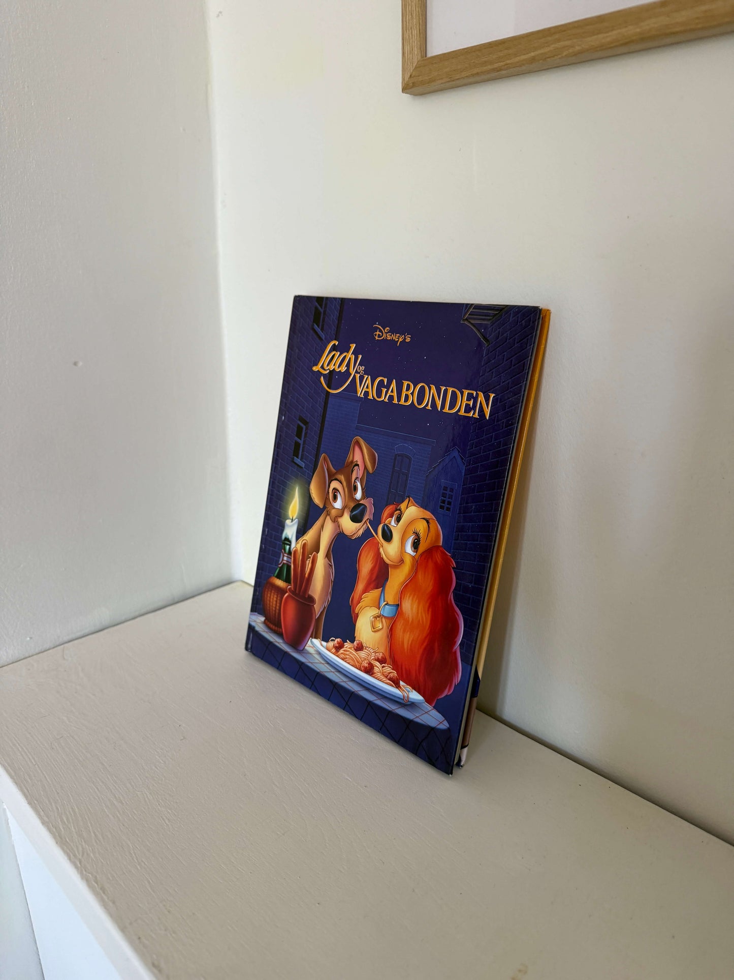 Lady & Vagabonden bog