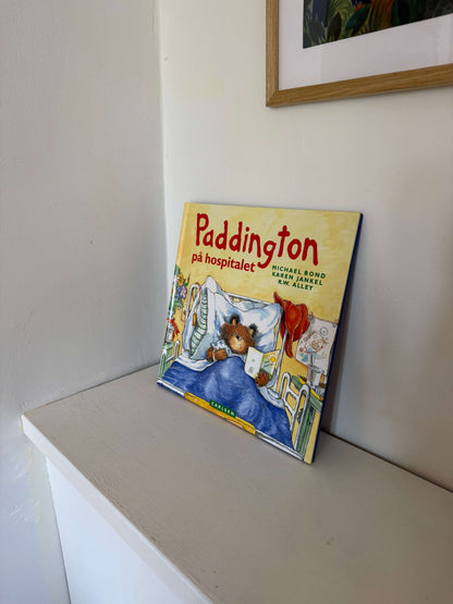Paddington på hospitalet bog