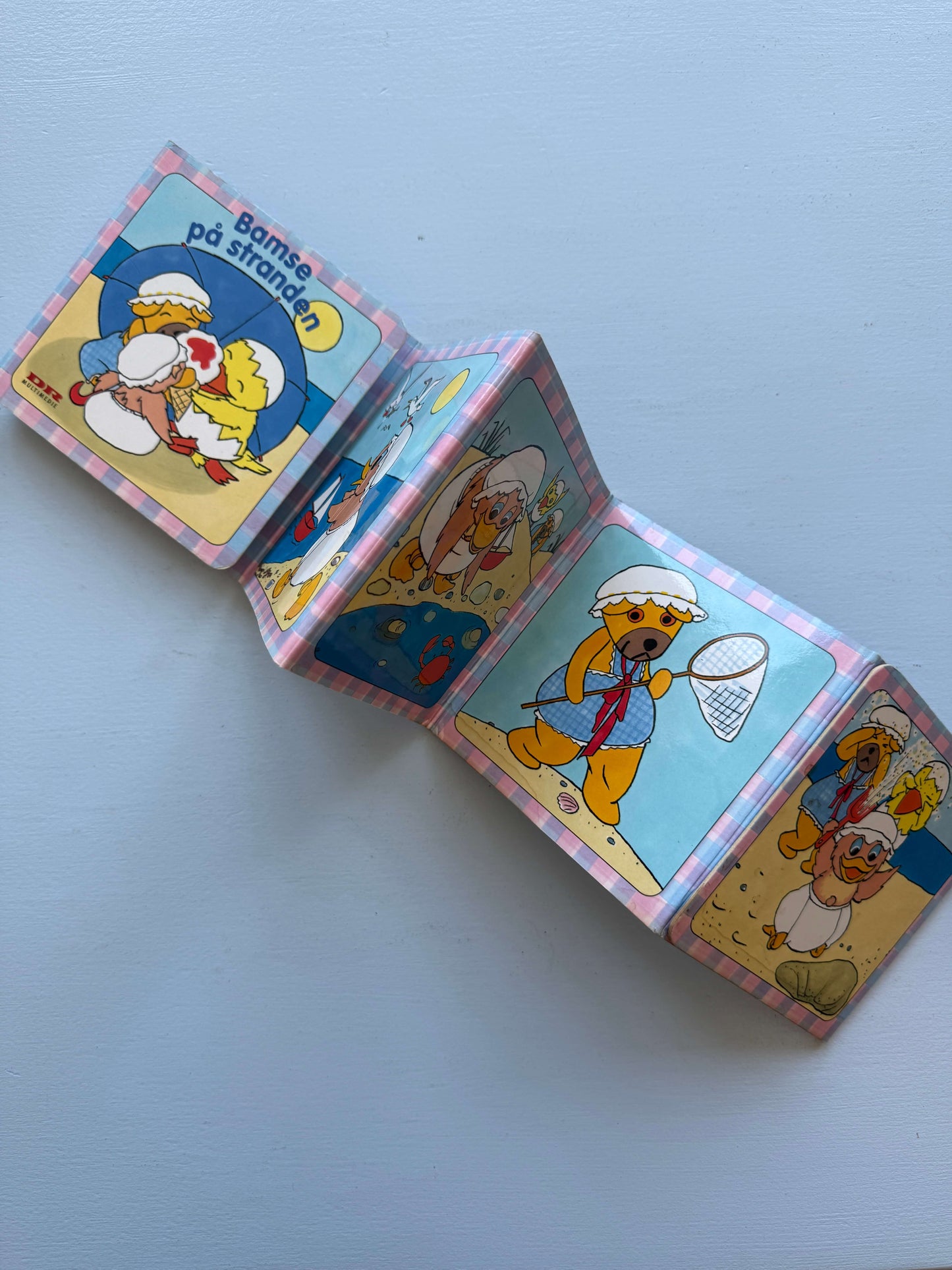 Bamse på stranden babybog