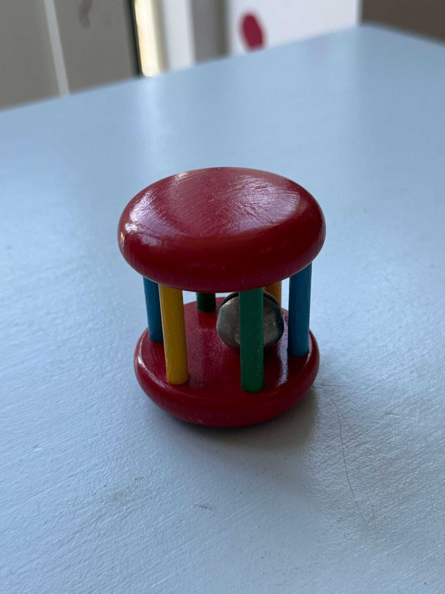 Træ raslelegetøj