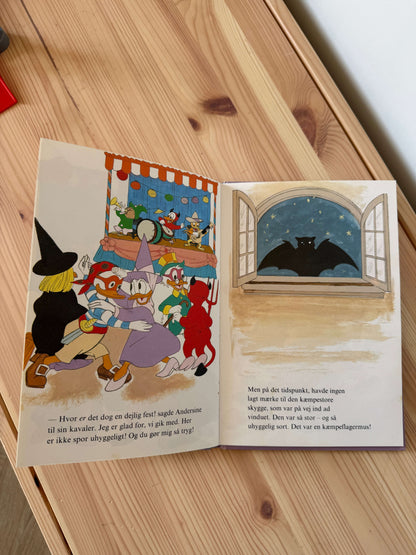 Karneval i spøgelseshuset bog