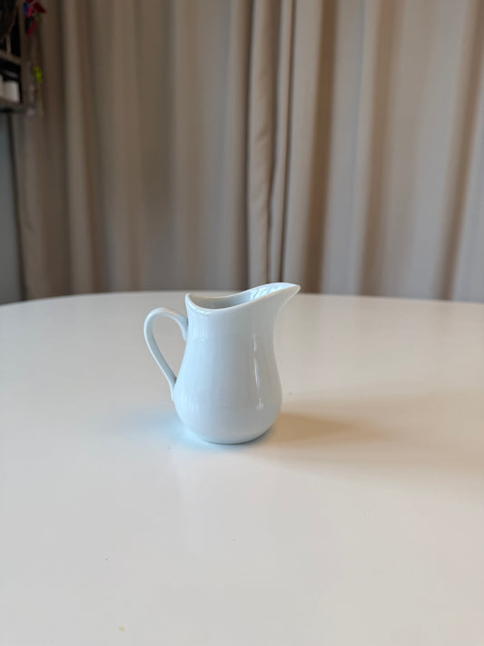 Porcelæns mælkekande