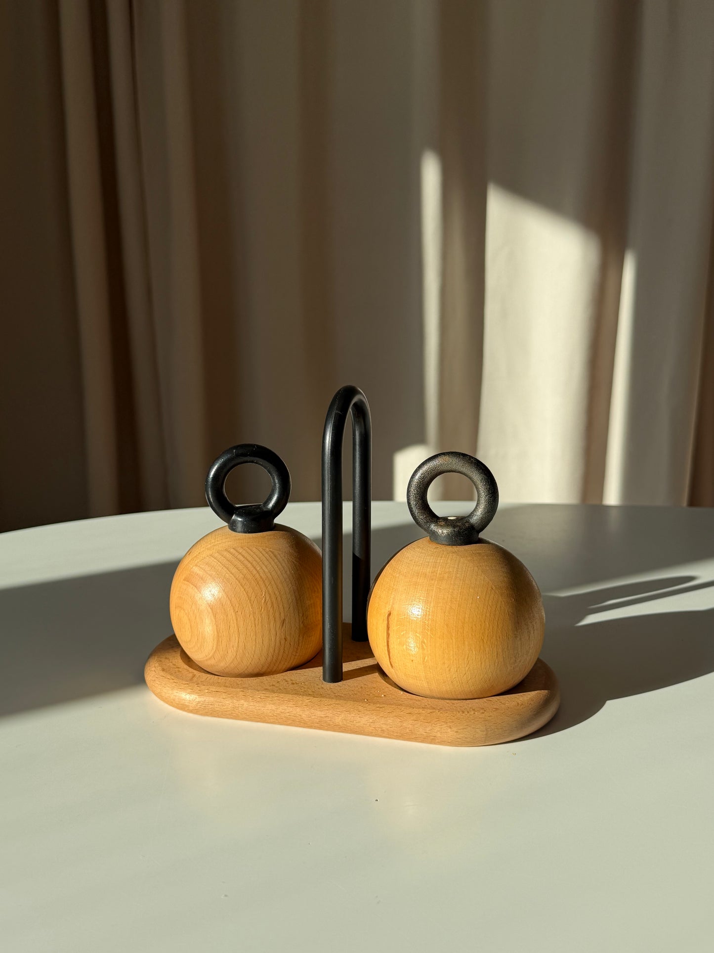 Retro salt- og pebersæt i træ
