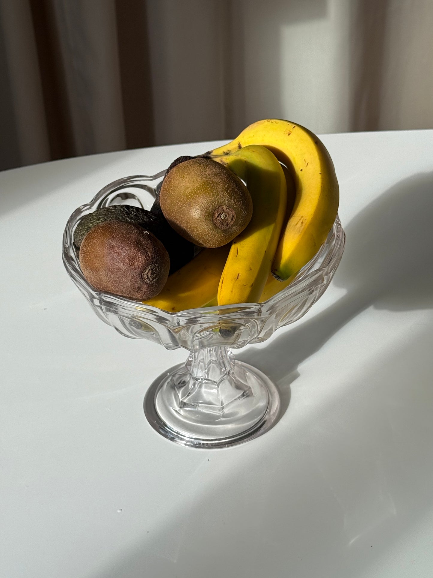 Stor Glasskål på Piedestal