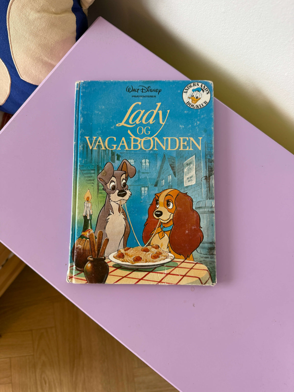 Lady og Vagabonden bog