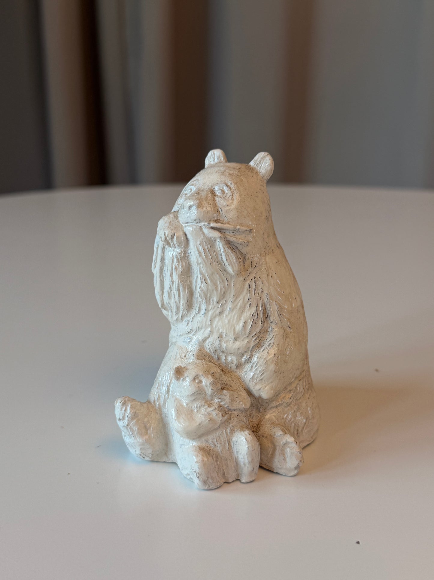 Keramik skulptur – mor bjørn og unge