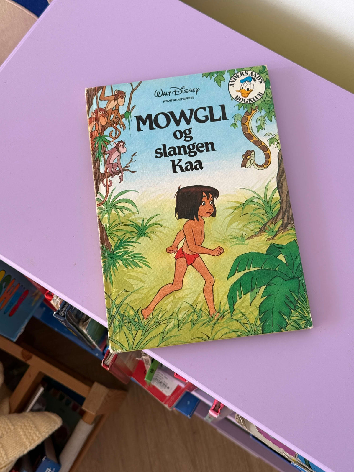 Mowgli og slangen Kaa bog