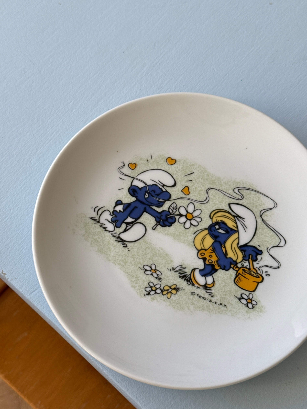 Porcelænstallerken med Smølferne