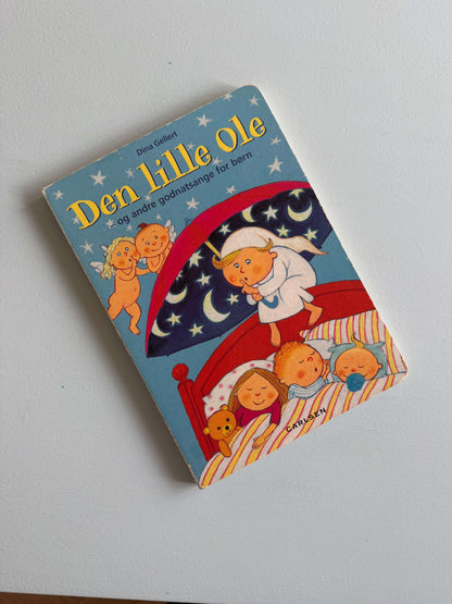 Den lille Ole – og de andre godnatsange for børn bog