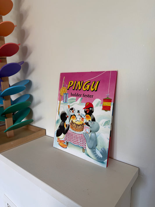Pingu holder fest – børnebog