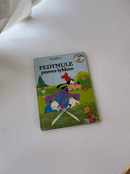 Fedtmule prøver lykken bog