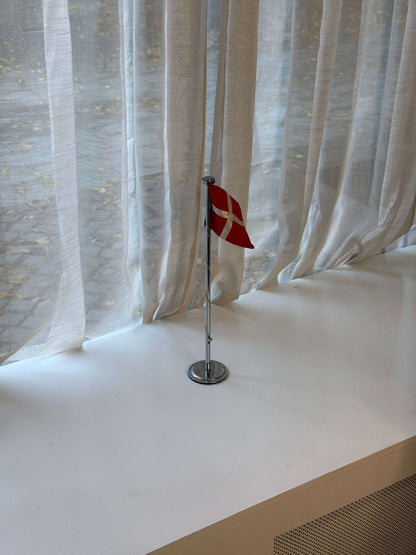 Bordflag med Dannebrog