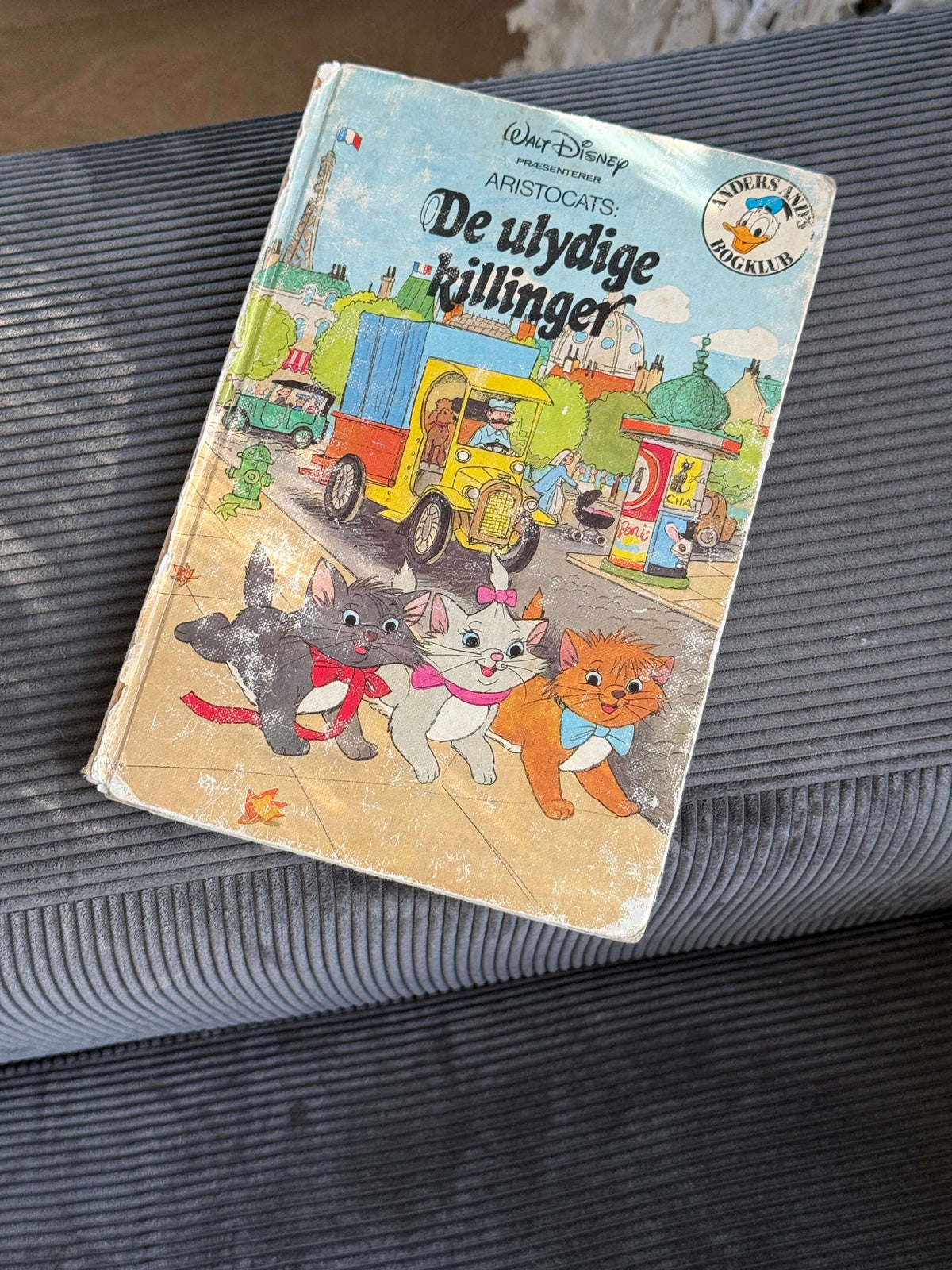 Aristocats: De ulydige killinger bog