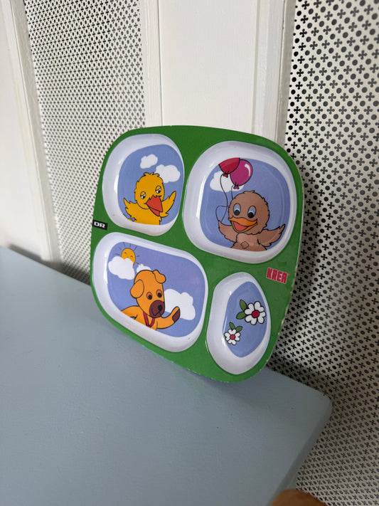 Bamse inddelt tallerken med 4 rum