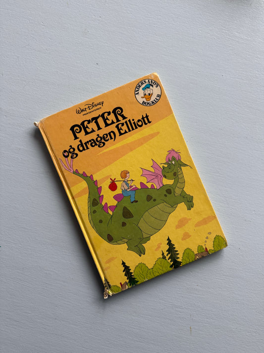 Peter og dragen Elliot bog