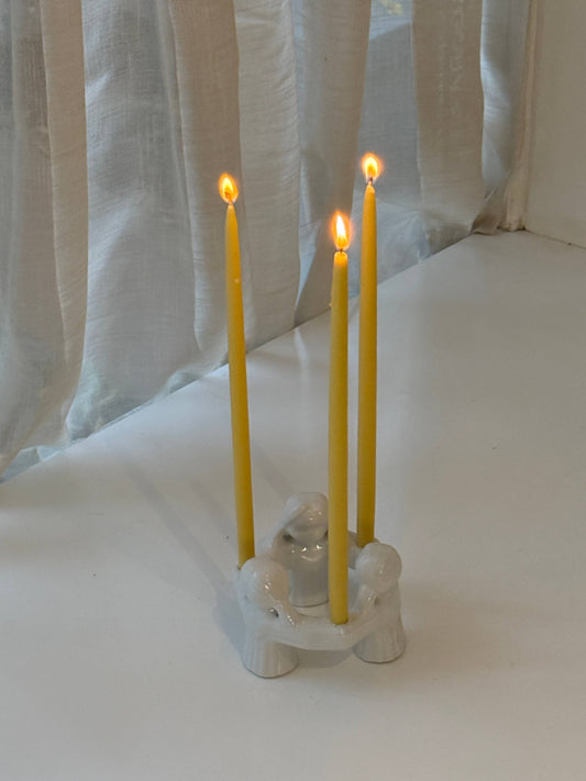 Rund lysestage i porcelæn