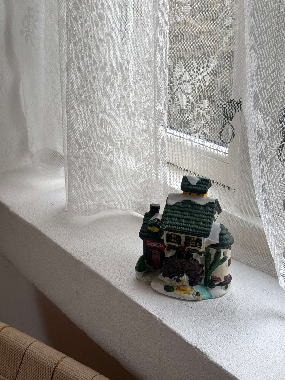 Julehuse i keramik
