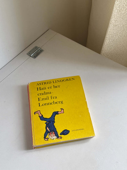 Han er her endnu – Emil fra Lønneberg bog