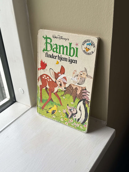 Bambi finder hjem bog