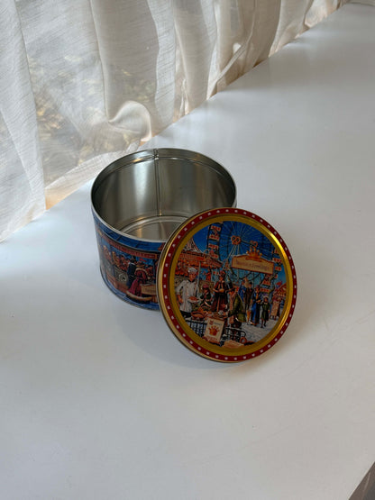 Stor rund juledåse i metal