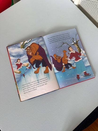 Skønheden og Udyret – Den fortryllede jul – Disney børnebog