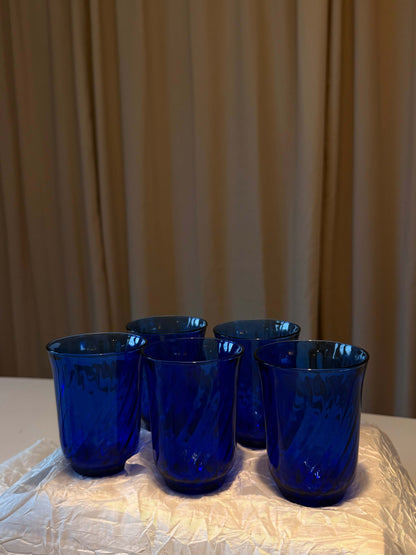 Blå vandglas